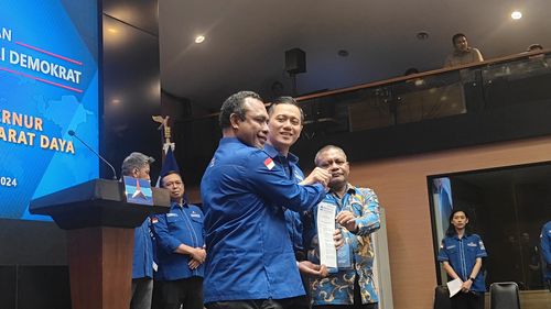 Demokrat Usung Abdul Faris Umlati-Petrus Kasihiw pada Pilkada Papua Barat Daya