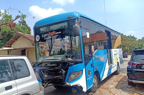 Tabrak Pemotor hingga Tewas, Sopir dan Kondektur Bus Transjogja Dipecat