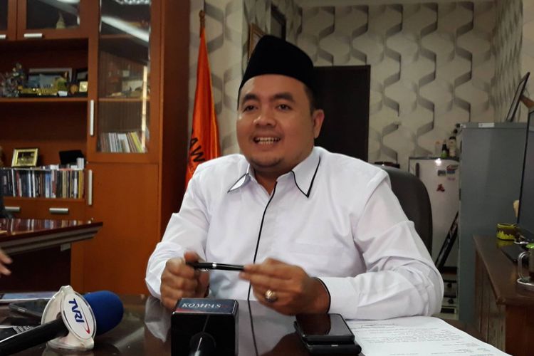 Komisioner Bawaslu Mochammad Afifuddin di Kantor Bawaslu, Jakarta Pusat.