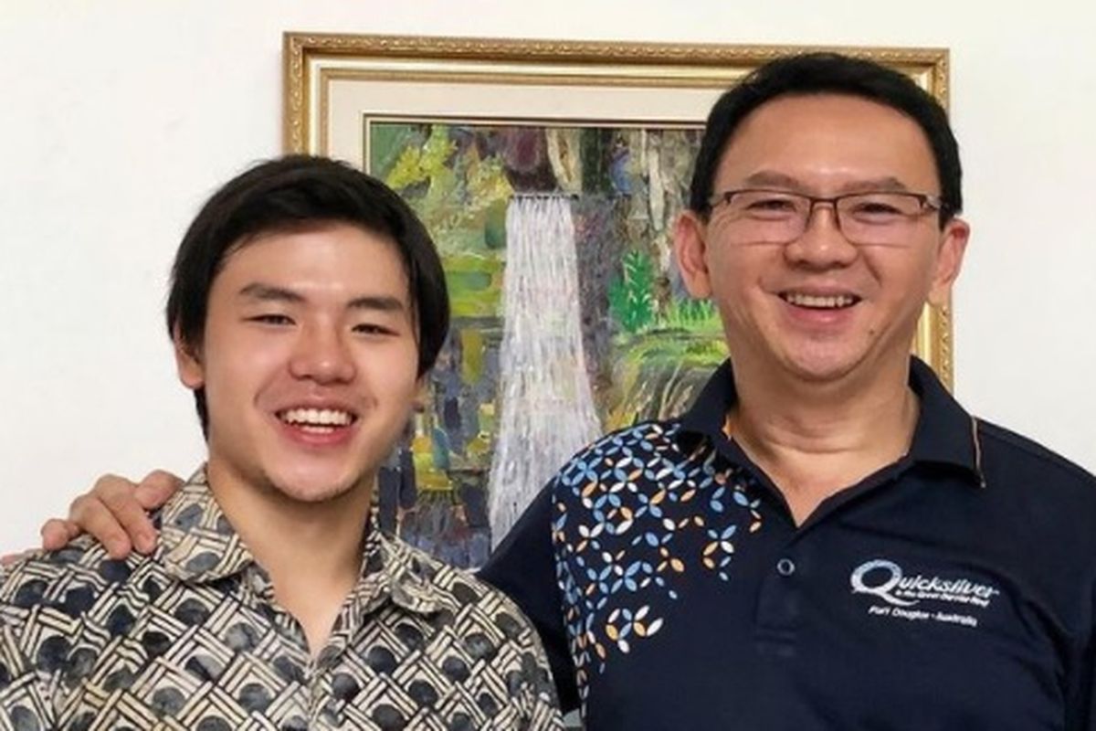 Basuki Tjahaja Purnama (Ahok) dan putranya, Nicholas Sean Purnama.