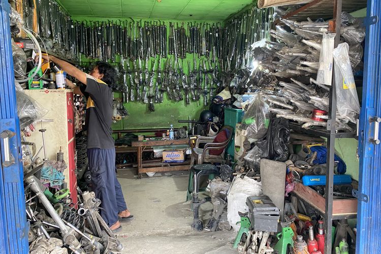 bengkel kaki-kaki Cempaka Per