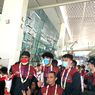 Kalung Bunga Warnai Kepulangan Atlet Indonesia Usai Berjuang di SEA Games 2021