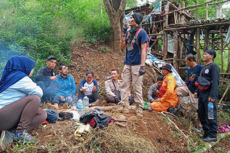 Tiga peziarah di Sendang Suroloyo Gunung Ungaran ditemukan dalam keadaan linglung.