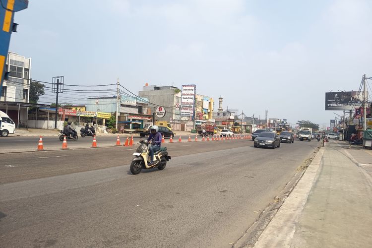 Pengaspalan Jalan Rawa Buntu Tangsel Dilakukan Bertahap, Pengendara Diimbau Hati-hati