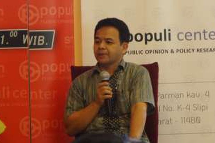 Mantan Juru Bicara Kementerian Pendidikan dan Kebudayaan, Ibnu Hamad dalam acara diskusi di bilangan Menteng, Jakarta Pusat, Sabtu (13/8/2016)