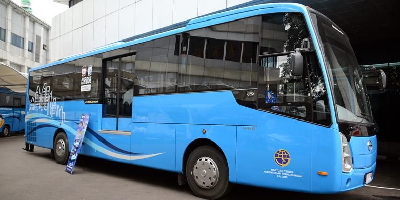 Bus Hino yang akan dijadikan Bus Rapid Transportation di sejumlah daerah sebagai bantuan dari Kemenhub.