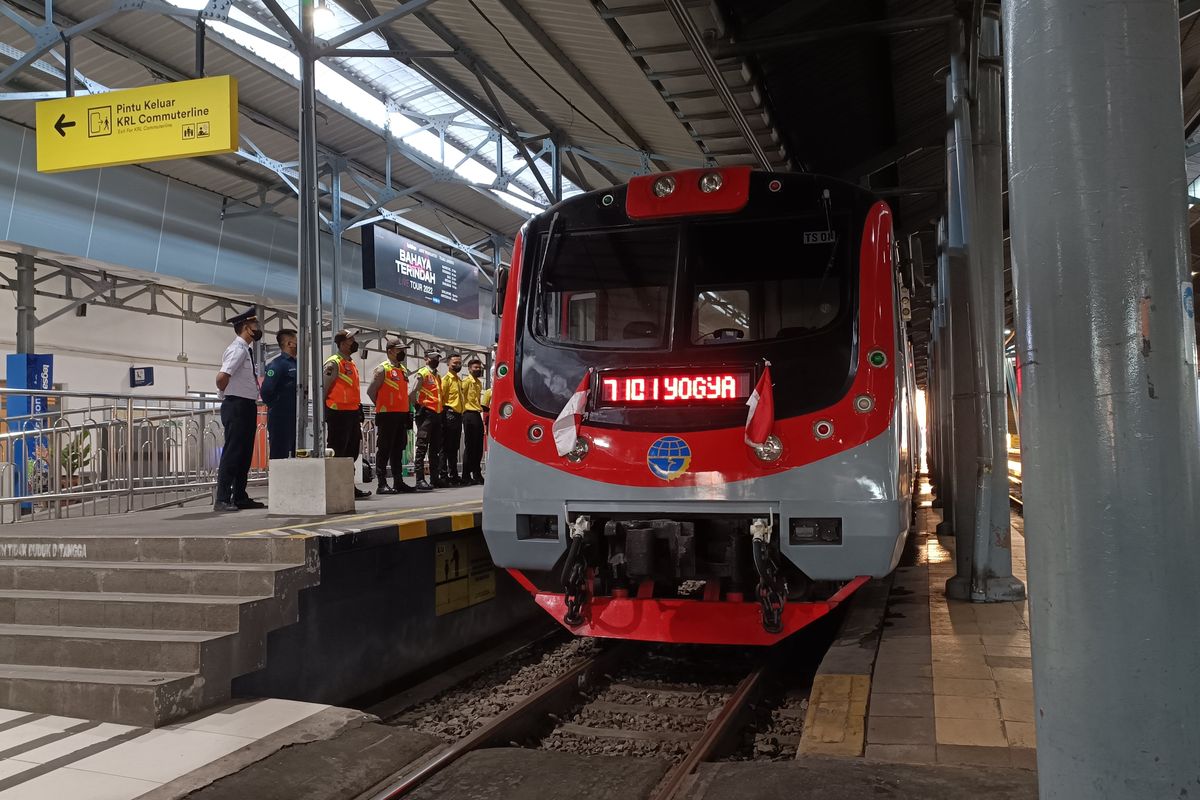 Jadwal KRL rute Yogyakarta-Solo (Jogja-Solo) hari ini.