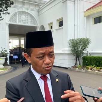 Menteri investasi/Kepala Badan Koordinasi Penanaman Modal (BKPM) Bahlil Lahadalia di Kompleks Istana Kepresidenan, Jakarta Pusat, Jumat (10/11/2023). 