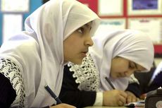 Sekarang, Prestasi Akademis Wanita Muslim Semakin Membanggakan 