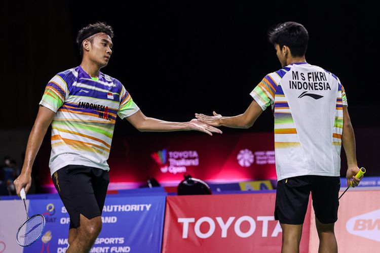 Pebulu tangkis ganda putra Indonesia, Muhammad Shohibul Fikri/Bagas Maulana, sukses melaju ke babak 16 besar Toyota Thailand Open 2021.