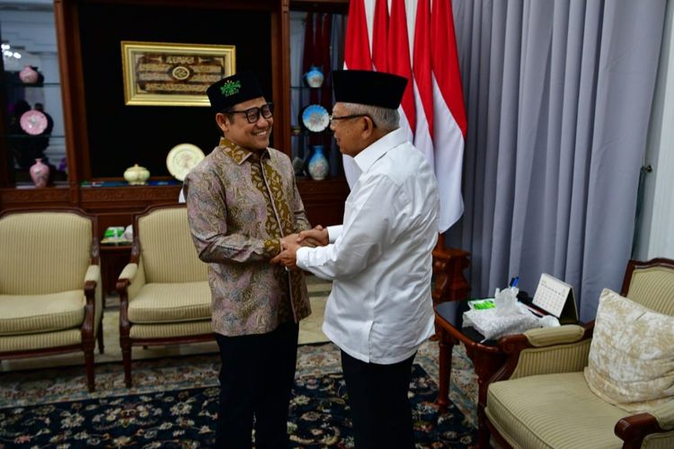 Suasana pertemuan antara Wakil Presiden Ma'ruf Amin dengan Ketua Umum PKB Muhaimin Iskandar di rumah dinas Wapres, kawasan Menteng, Jakarta Pusat, Senin (15/5/2023).