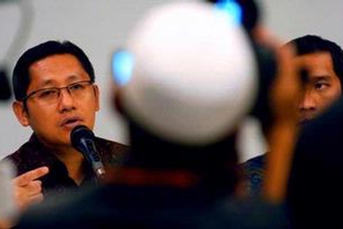 Ketua Umum Partai Demokrat Anas Urbaningrum