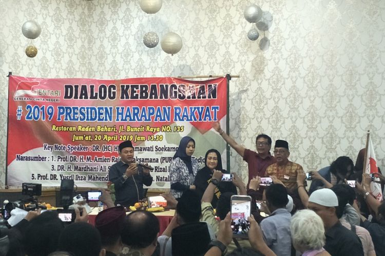 Wakil Ketua Umum Partai Gerindra Rachmawati Soekarnoputri disebut sebagai Kartini Indonesia 2018.  Peristiwa itu terjadi usai Rachmawati menjadi pembicara kunci di diskusi bertajuk 2019 Presiden Harapan Rakyat, di kawasan Buncit Raya, Jakarta Selatan, Jumat (20/4/2018).