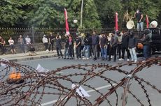 Unjuk Rasa di Depan Istana Bogor, Mahasiswa Kecewa atas 10 Tahun Kepemimpinan Jokowi