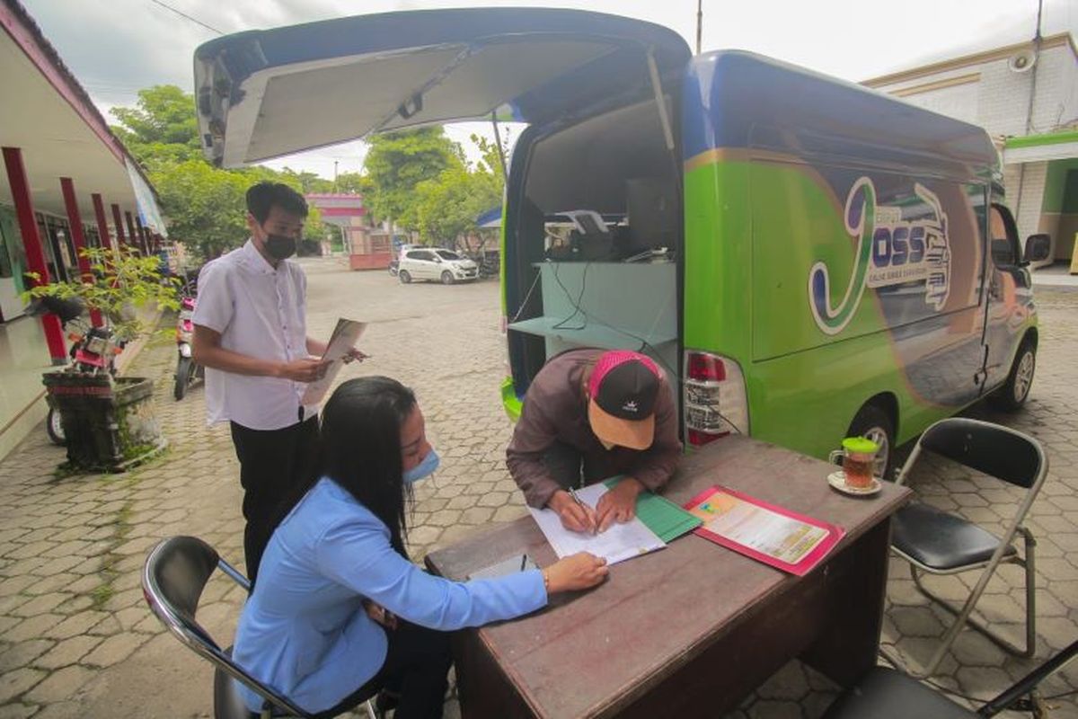 DPMPTSP Kabupaten Kediri keliling kecamatan untuk mendampingi pelaku usaha urus NIB, Senin (6/12/2021).