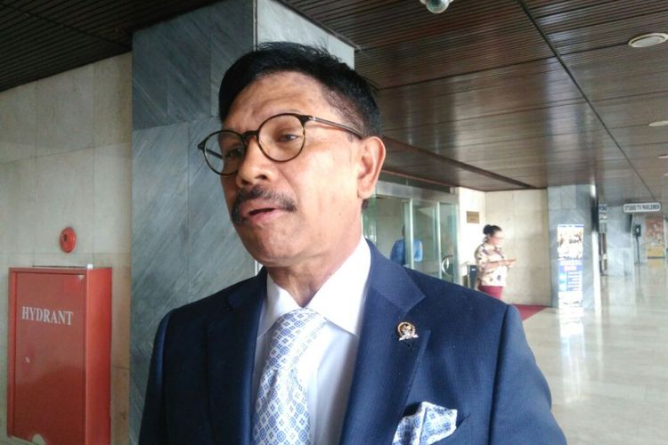 Ketua DPP Partai Nasdem Johnny G Plate, anggota Komisi XI DPR-RI, di Gedung DPR, Jakarta, Kamis (27/7/2017).