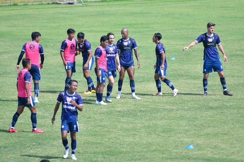 Bhayangkara FC Vs Persib Bandung, Maung Lupakan Kemenangan di Piala Presiden