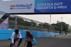 Tinjau Sirkuit Formula E, Co-Founder Alberto Longo Keliling Paddock dan Cek Aspal