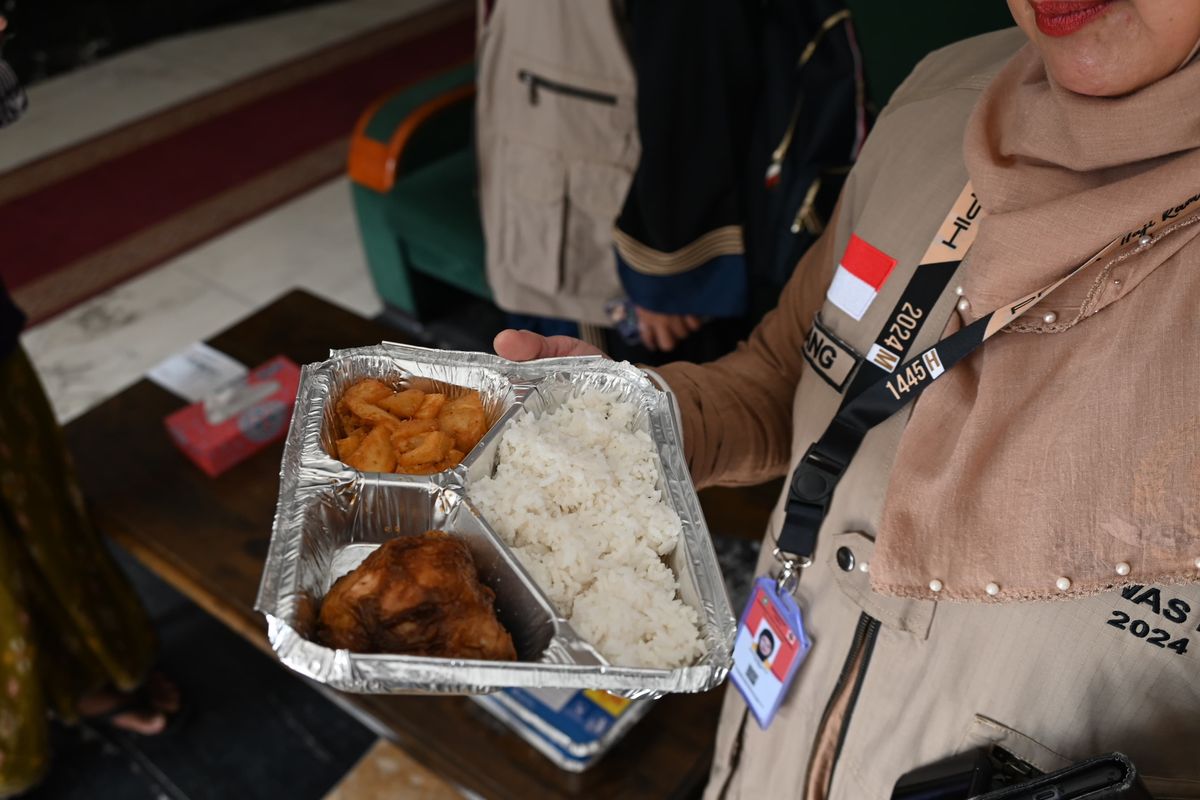 Anggota Timwas DPR RI Endang Maria Astuti tekankan pentingnya evaluasi terkait kualitas makanan jemaah haji Indonesia.