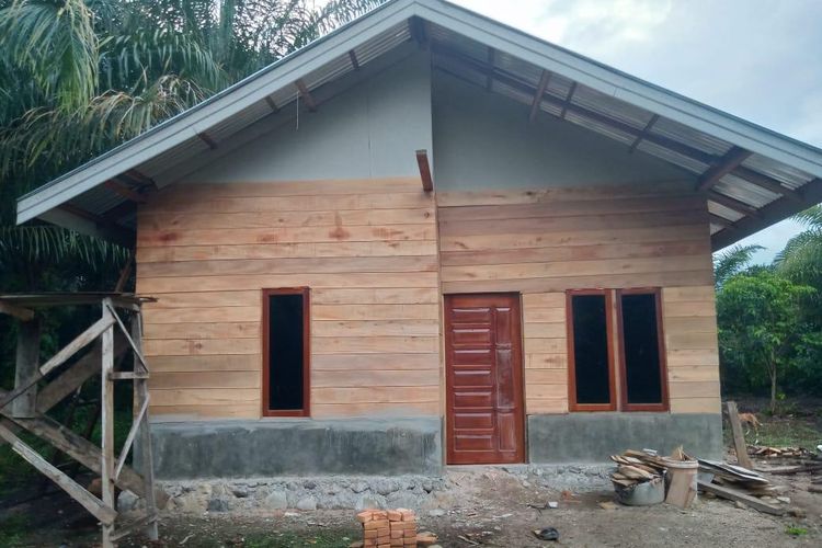 Pembangunan rumah melalui Program Bantuan Stimulan Perumahan Swadaya (BSPS) di Provinsi Sumatera Barat.