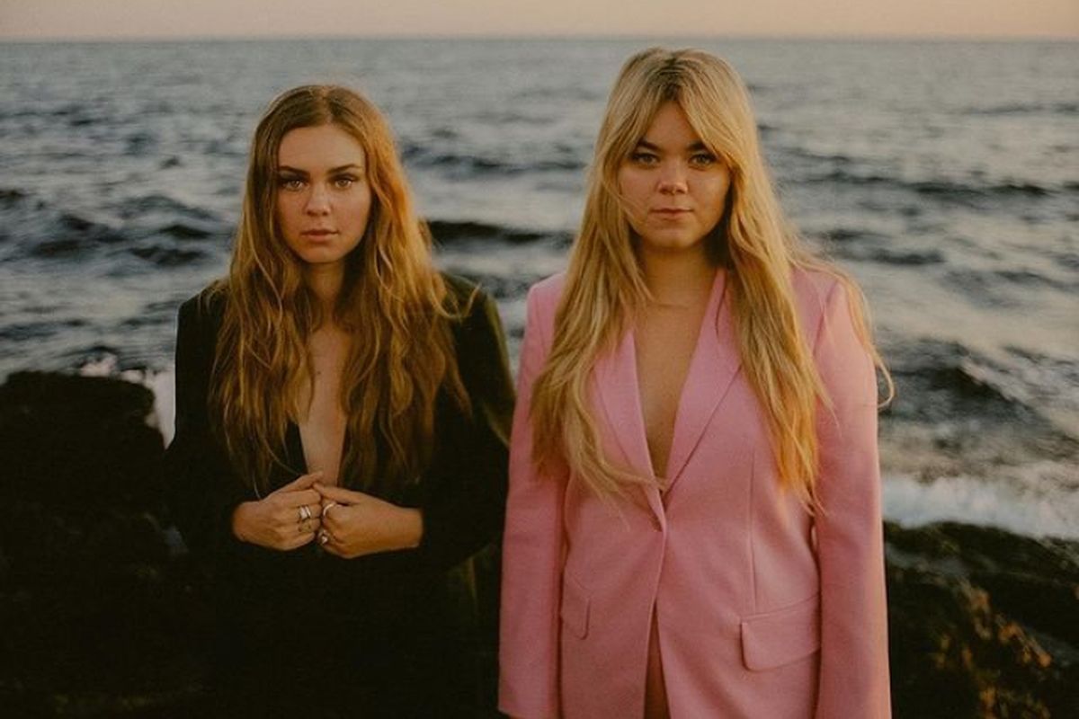 Folk Duo, First Aid Kid (Johanna and Klara Söderberg)