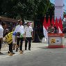 Resmikan 7 Ruas Jalan Inpres di DIY, Jokowi Sempat Ukur Jalan Sendiri