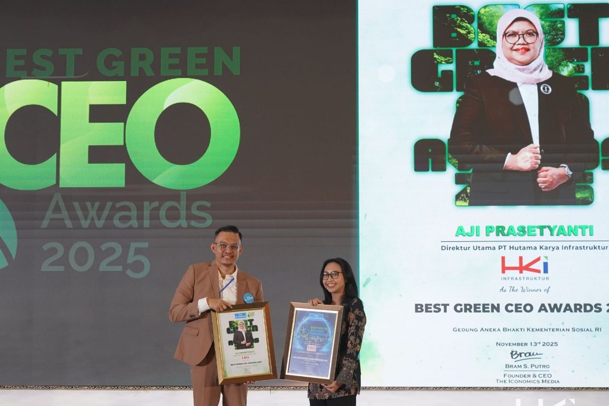 PT Hutama Karya Infrastruktur (HKI) meraih dua penghargaan pada Social Business Innovation Forum 2025 dalam ajang bertema ?The Future of CSR Challenges & Transformation? itu berlangsung di Gedung Aneka Bhakti, Kementerian Sosial RI, Jakarta Pusat, Kamis (13/11/2025). Dua penghargaan itu, yakni Best Social Business Innovation Awards 2025 in Construction Category dan Best Green CEO Awards 2025 untuk Direktur Utama HKI Aji Prasetyanti. 
