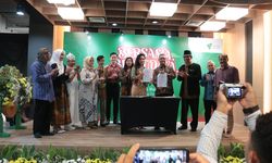 Dompet Dhuafa dan PARFI 56 Teken MoU Perluas Kampanye Kemanusiaan dan Pemberdayaan Budaya