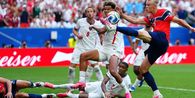 Ada Apa dengan Erling Haaland Saat Vs Inggris? Tumpul, Diganti, Norwegia Pun Tersingkir