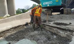 Waspada Macet, Ada Perbaikan Jalan Tol Jakarta-Cikampek Mulai Besok
