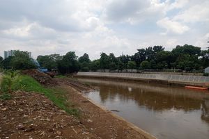 Normalisasi Kali Ciliwung Akhirnya Lanjut Tanpa Ribut-ribut