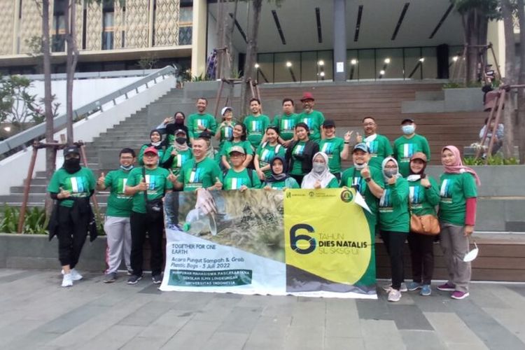 Aksi Together For One Earth Di CFD Jakarta