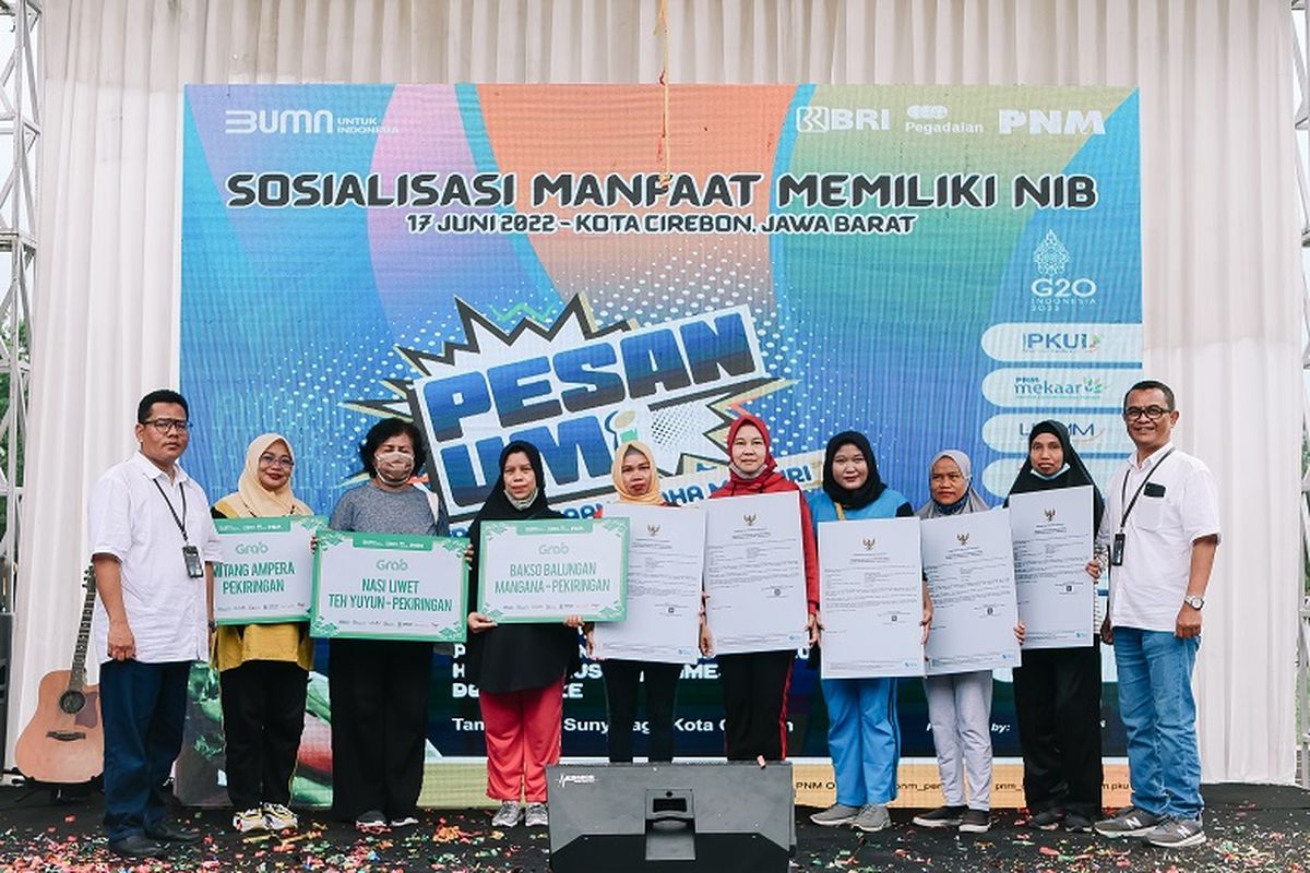PT Permodalan Nasional Madani (PNM) beri pelatihan kepada 500 wanita pelaku usaha ultra mikro (UMi) nasabah PNM Membina Ekonomi Keluarga Sejahtera (Mekaar) di Gua Sunyaragi, Kabupaten Cirebon, Jawa Barat. 