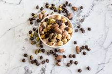5 Kacang-kacangan yang Membantu Cegah Penuaan Dini dan Awet Muda