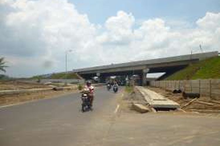 Salah satu underpass Tol Bawen-Salatiga