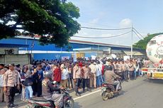 Pabrik Garmen di Pemalang Ditutup, Ratusan Buruh Demo di Pantura