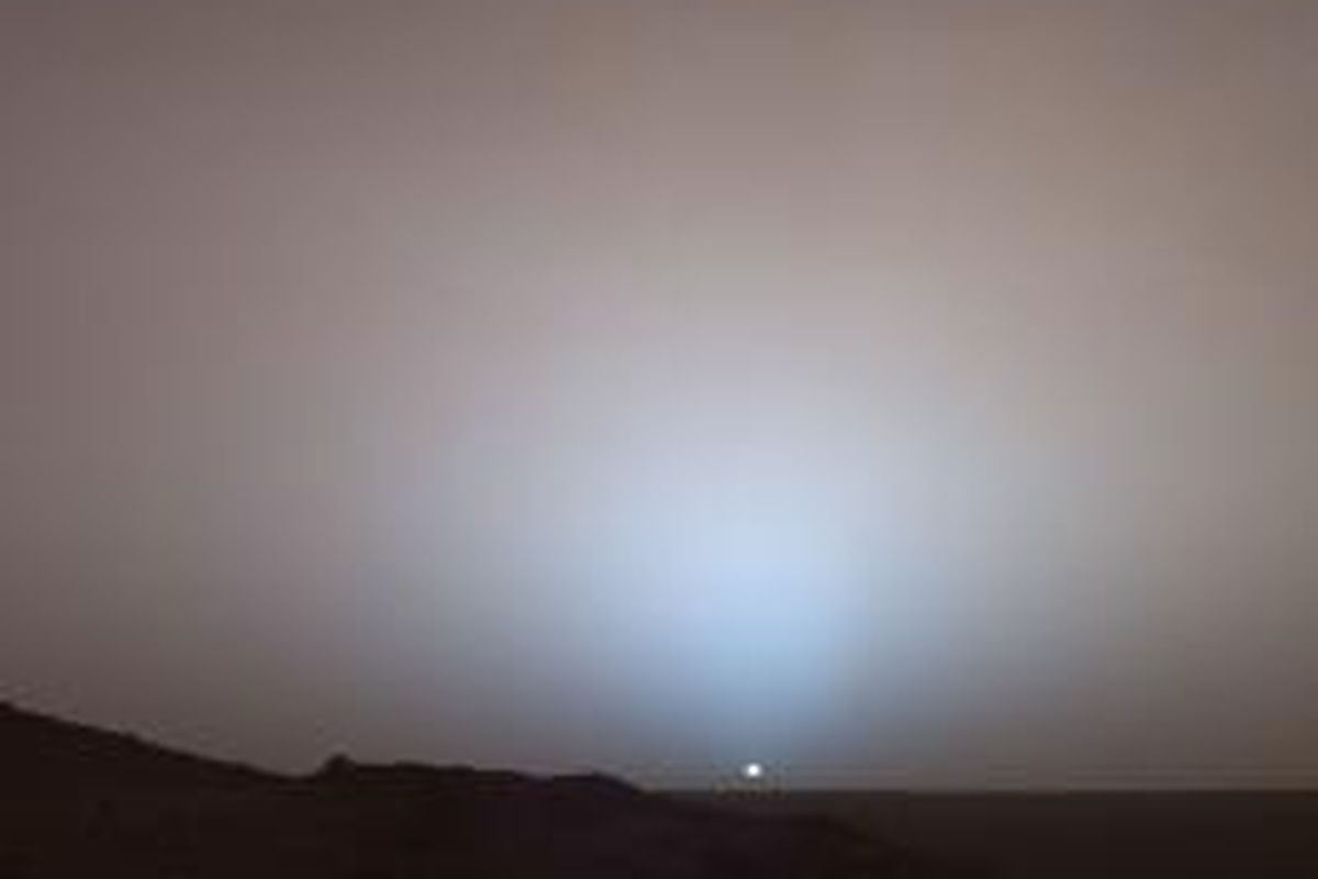 Senja di Mars seperti diabadikan Spirit. 