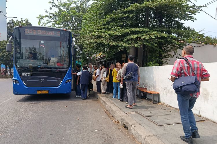 Batal di Taman Jatiasih, Halte Transjakarta Komsen Bekasi Akan Dipindah Dekat Polsek