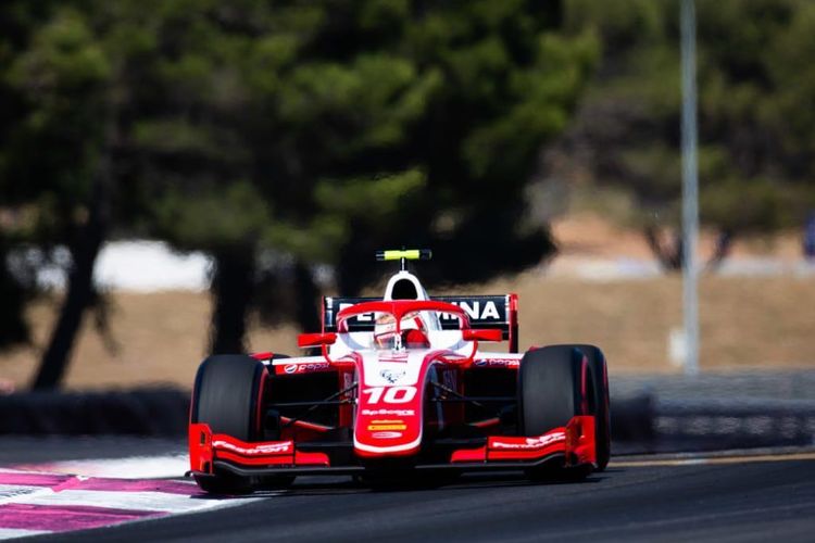 Pebalap Indonesia, Sean Gelael, menjalani balapan Formula 2 di Sirkuit Paul Ricard, Perancis pada Sabtu (22/6/2019). 