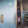 Tak Miliki Rumah, Satu Keluarga di Buton 5 Tahun Tinggal di Toilet Umum