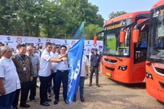 Tambah  Armada, PT Transjakarta Luncurkan 12 Bus Sedang Berteknologi Euro 4