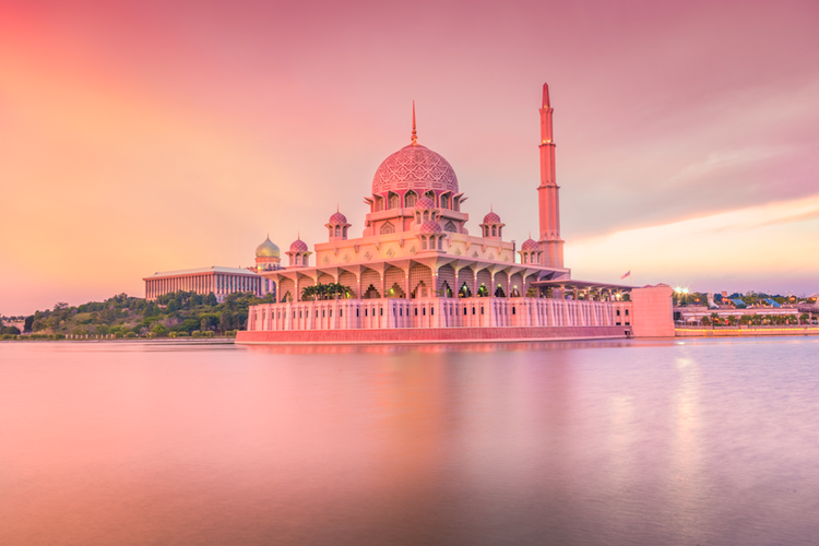 pink mosque malaysia