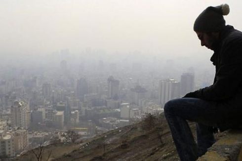 Tuntut Pembebasan Tahanan Politik, 200 Guru Iran Ditahan