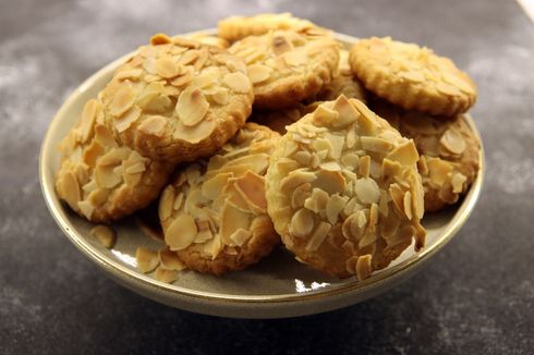 Resep Kue Kering Almond untuk Isi Stoples Imlek