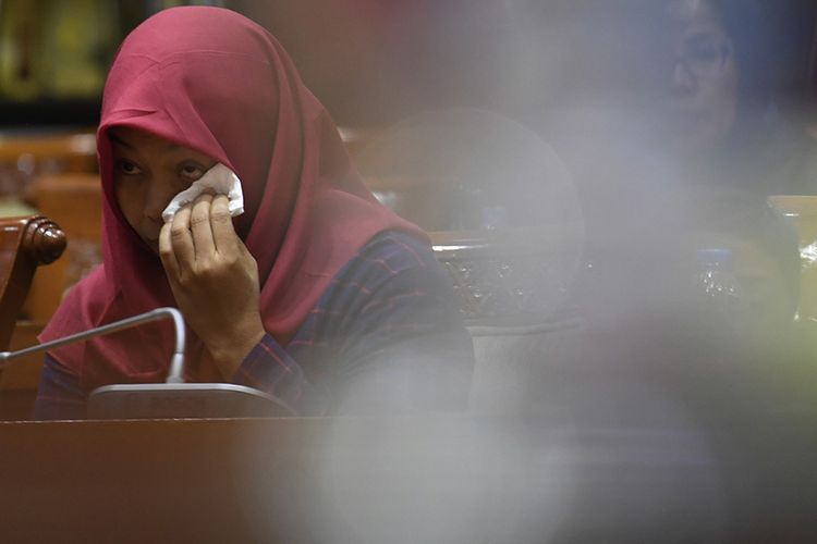 Amnesti Baiq Nuril Kini Di Tangan Jokowi