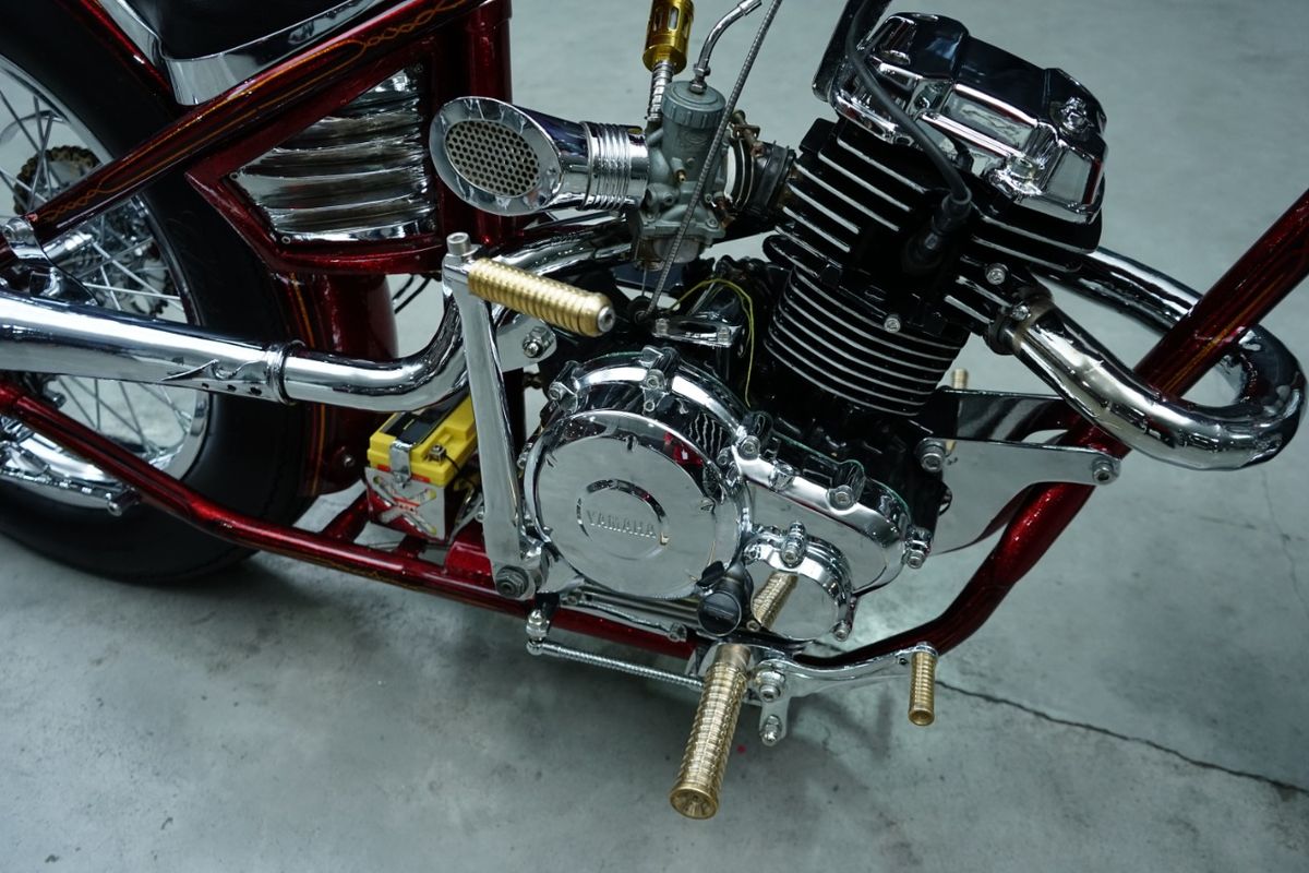 Motor custom Yamaha Byson dengan gaya chopper bobber garapan Wangsa Kencana Garage.