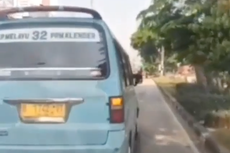 Viral, Video Angkot Halangi Laju Ambulans