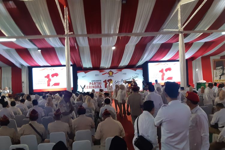 Suasana menjelang perayaan HUT ke-12 Partai Gerindra di kantor DPP Partai Gerindra, Pasar Minggu, Jakarta, Kamis (6/2/2020).