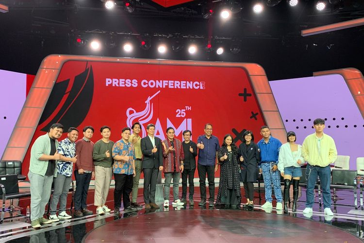 Konferensi pers pengumuman nominasi Anugerah Musik Indonesia (AMI) Awards 2022 yang dihadiri oleh para Ketua Umum AMI, Direktur RCTI, Soundwave, Daun Jatuh, Fabio Asher, di Studio RCTI, Rabu (14/9/2022).