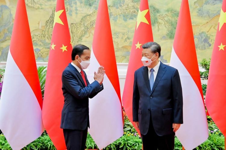 Presiden Joko Widodo saat melakukan pertemuan bilateral dengan Presiden China Xi Jinping di Villa 14, Diaoyutai State Guesthouse, Beijing, Selasa sore (26/7/2022).